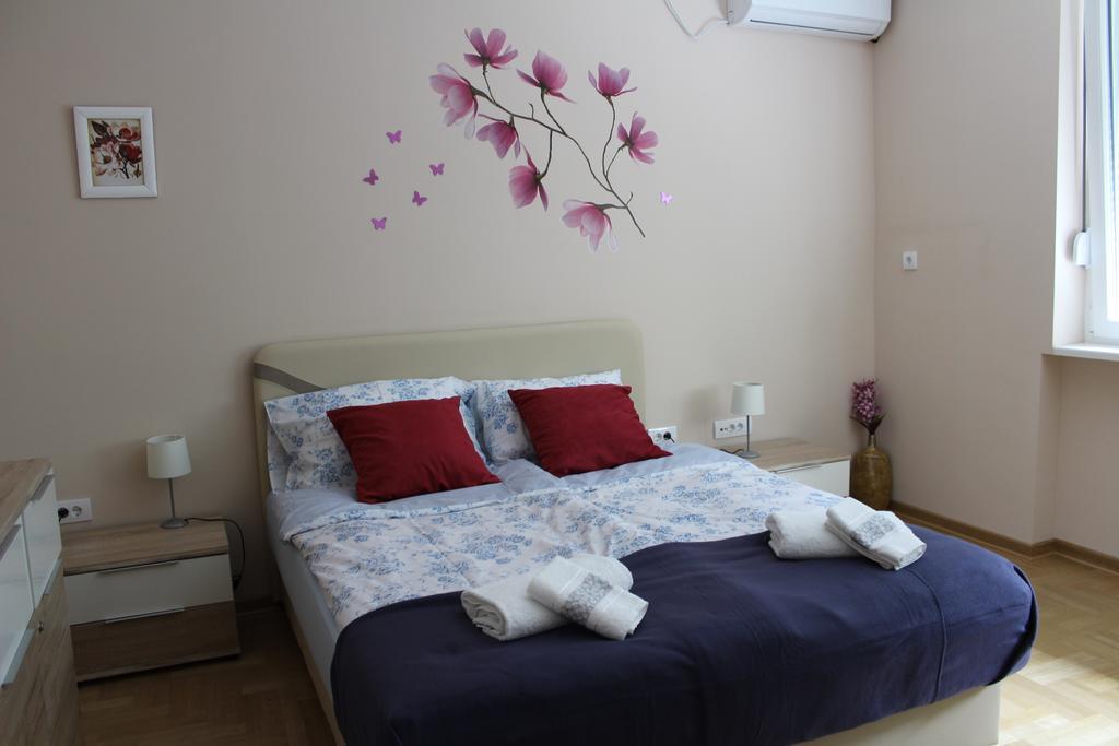 Orchid House Apartment เบลเกรด ภายนอก รูปภาพ