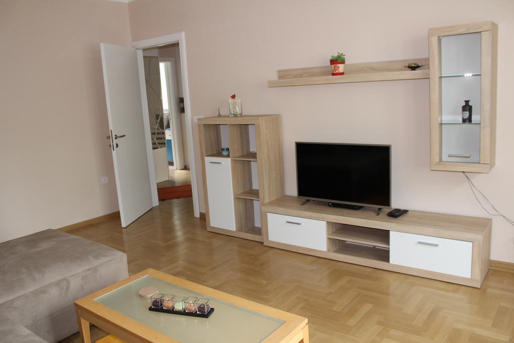 Orchid House Apartment เบลเกรด ภายนอก รูปภาพ